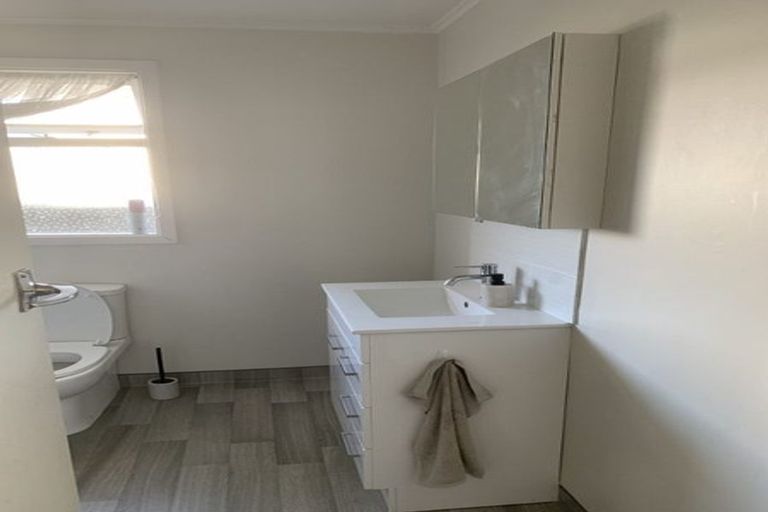 Photo of property in 8 Greers Road, Ilam, Christchurch, 8041