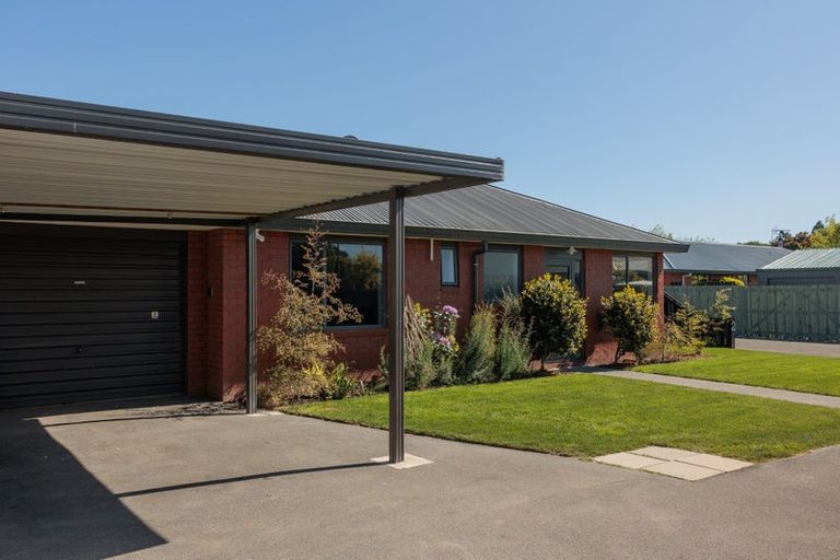 Photo of property in 2 Maple Lane, Tinwald, Ashburton, 7700