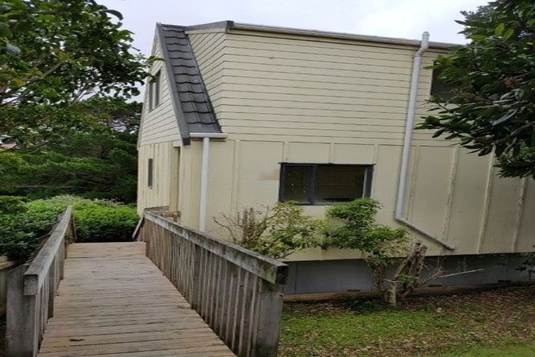 Photo of property in 6 Morere Street, Titahi Bay, Porirua, 5022