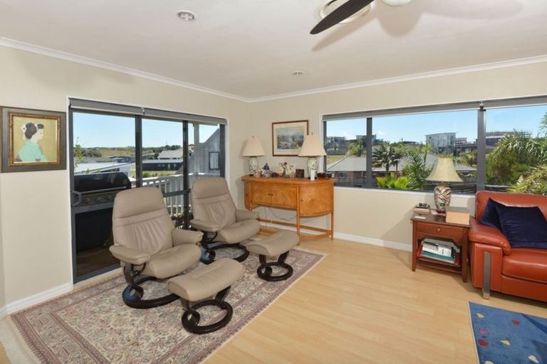 Photo of property in 8 Kihi Place, Ruakaka, 0116