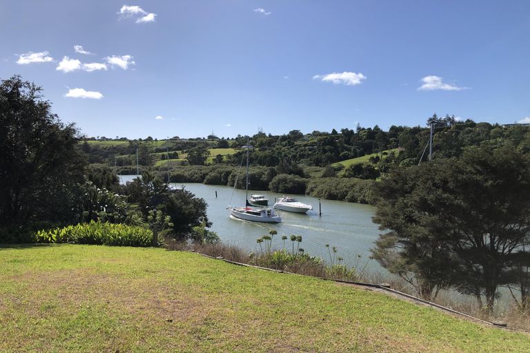 Photo of property in 7 James Kemp Place, Kerikeri, 0230