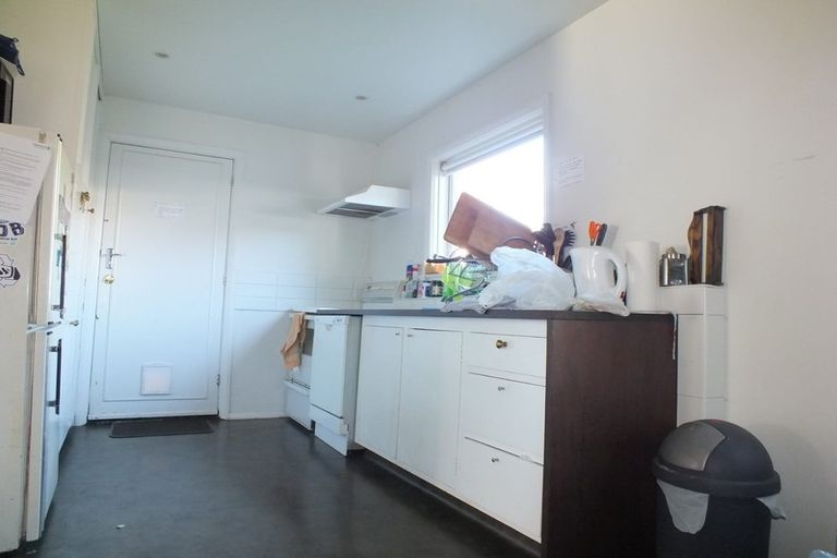 Photo of property in 5 Brockworth Place, Riccarton, Christchurch, 8011