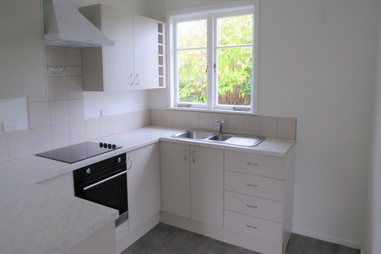 Photo of property in 36 Sandwich Road, St Andrews, Hamilton, 3200