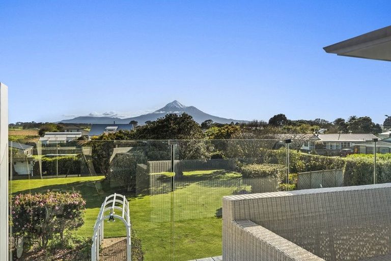 Photo of property in 3 Ponderosa Place, Opunake, 4616