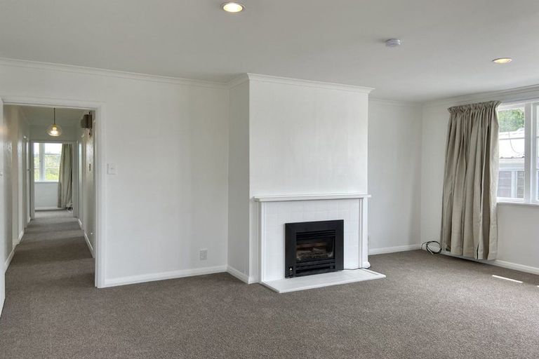 Photo of property in 23 Balloch Street, Fairfield, Hamilton, 3214