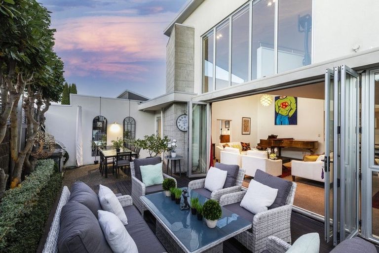 Photo of property in 23a Rutland Street, St Albans, Christchurch, 8014