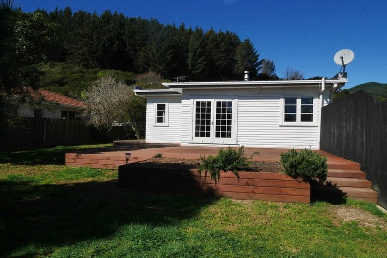 Photo of property in 5 Kaimanawa Street, Paraparaumu, 5032