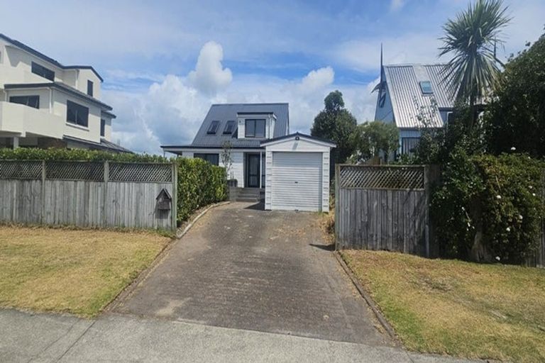 Photo of property in 56 Dickson Road, Papamoa Beach, Papamoa, 3118