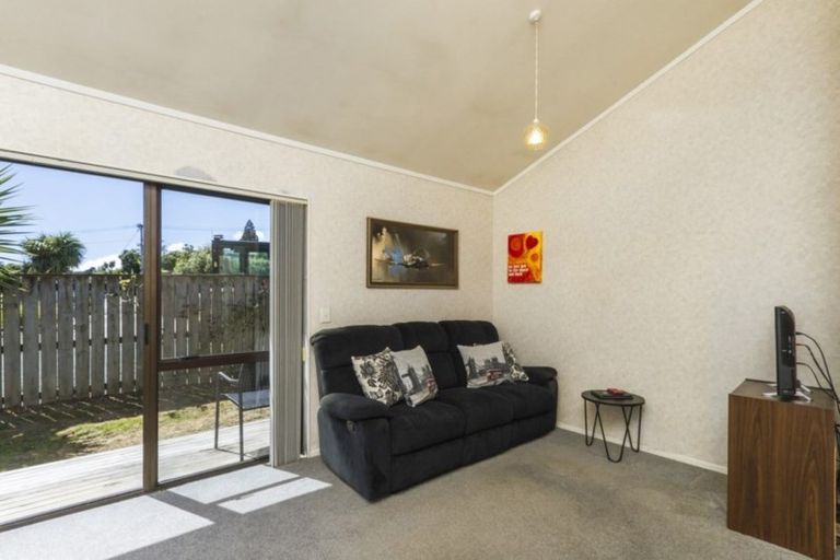 Photo of property in 2/266 The Ridgeway, Stoke, Nelson, 7011