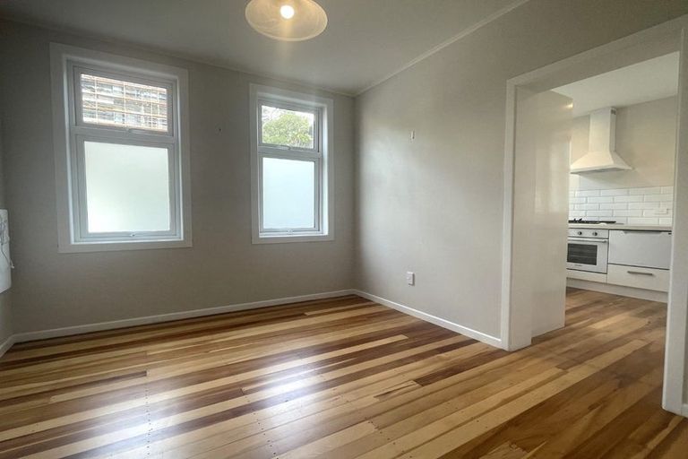 Photo of property in 1/34 Hawkestone Street, Thorndon, Wellington, 6011