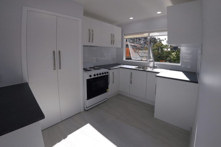 Photo of property in 10/41 Anzac Road, Browns Bay, Auckland, 0630