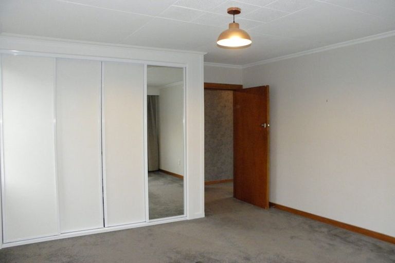 Photo of property in 52 Grange Street, Winton, 9720