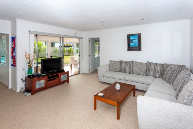 Photo of property in 103 Martyn Road, Whangamata, 3620