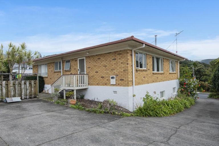 Photo of property in 2/28 Three Mile Bush Road, Te Kamo, Whangarei, 0112