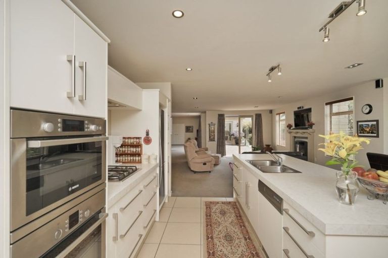 Photo of property in 135 Deans Avenue, Riccarton, Christchurch, 8011