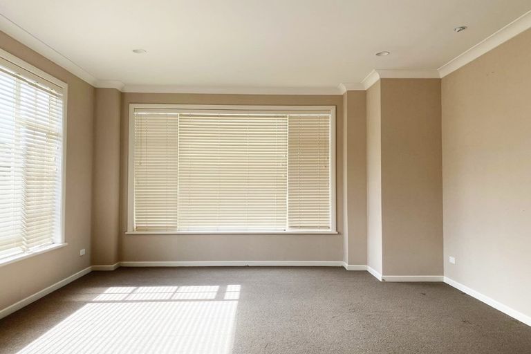 Photo of property in 5 Amapur Place, Flat Bush, Auckland, 2019