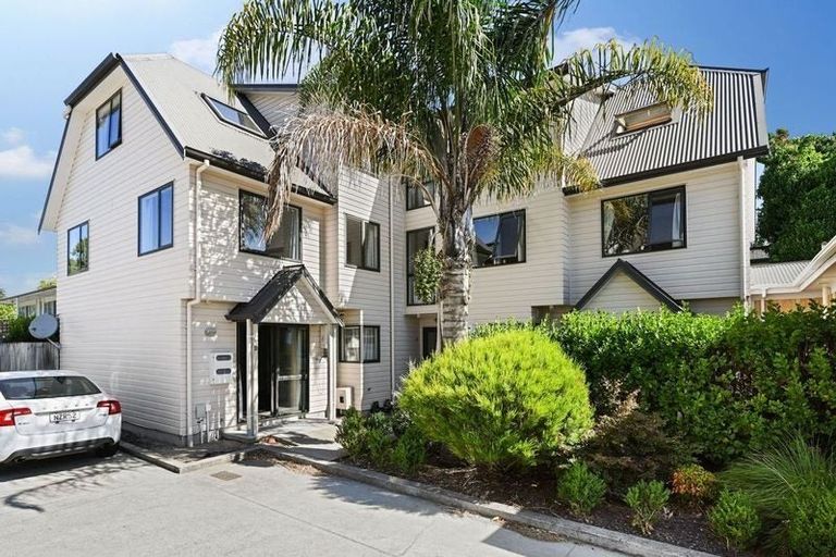 Photo of property in 30e Hogan Street, Hamilton East, Hamilton, 3216