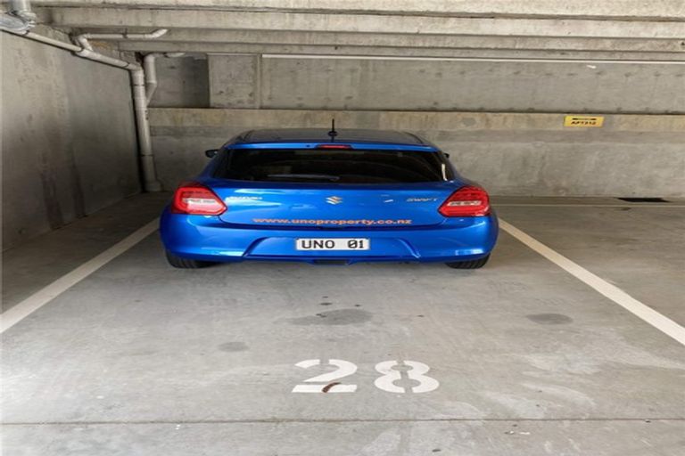 Photo of property in 414/19 Rawene Road, Birkenhead, Auckland, 0626