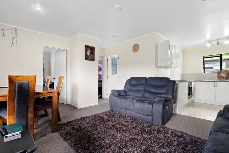 Photo of property in 2/48 Coxhead Road, Manurewa, Auckland, 2102