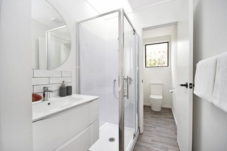 Photo of property in 5/44 Sunnyside Road, Sunnyvale, Auckland, 0612