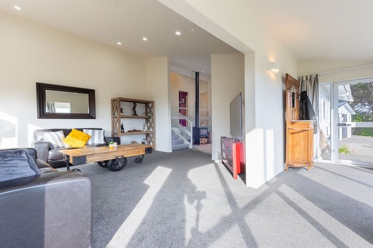 Photo of property in 107 Ruapehu Street, Paraparaumu, 5032