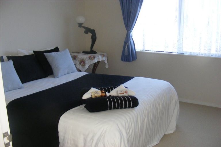 Photo of property in 106 Meadowland Drive, Somerville, Auckland, 2014