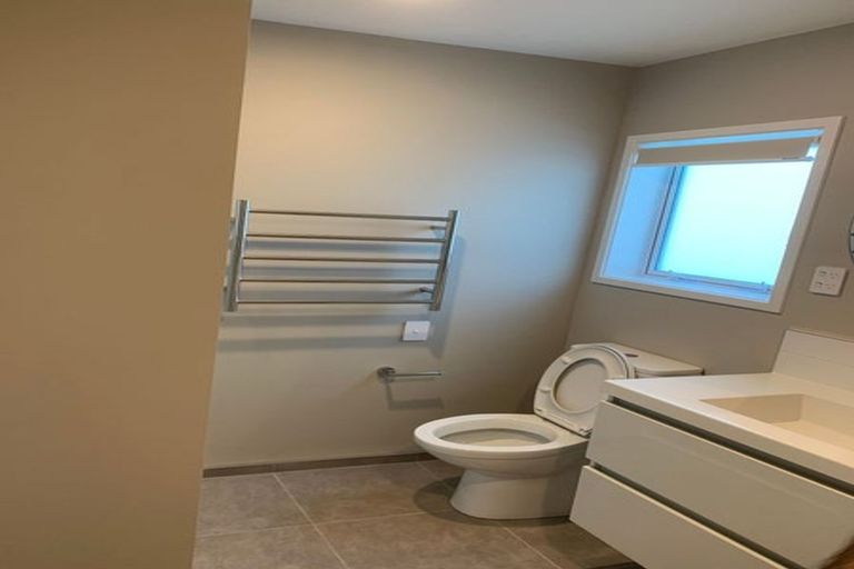 Photo of property in 15 Babington Place, Torbay, Auckland, 0630