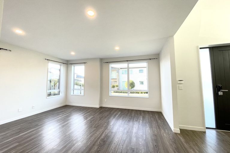 Photo of property in 41 Remuremu Street, Long Bay, Auckland, 0630