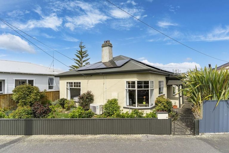 Photo of property in 11 Hargest Crescent, Saint Kilda, Dunedin, 9012