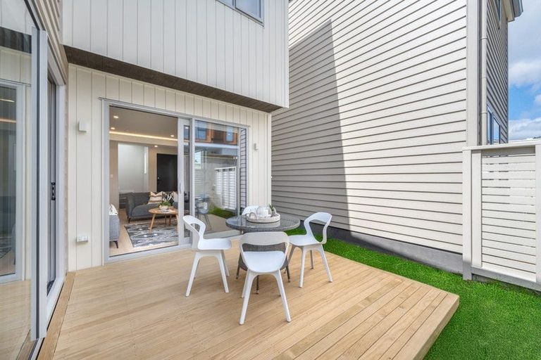 Photo of property in 13b Liam Place, Half Moon Bay, Auckland, 2012