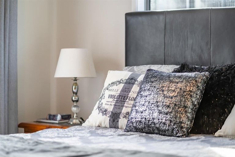 Photo of property in 2 Pattullo Crescent, Wallaceville, Upper Hutt, 5018