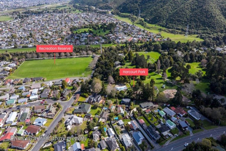 Photo of property in 301 Main Road North, Brown Owl, Upper Hutt, 5018