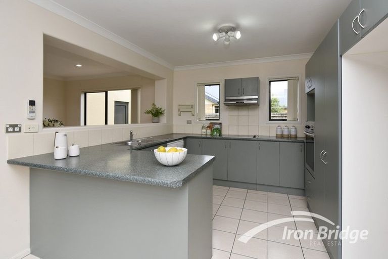 Photo of property in 65 Coolspring Way, Redwood, Christchurch, 8051