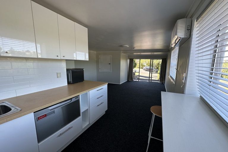 Photo of property in 1 John Gill Road, Cockle Bay, Auckland, 2014