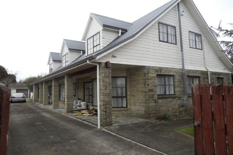 Photo of property in 195 Knights Road, Hutt Central, Lower Hutt, 5011