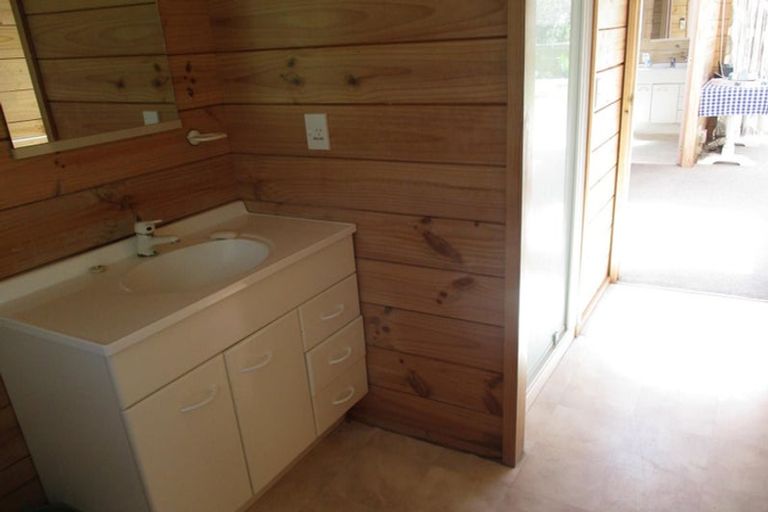 Photo of property in 67 Wharemauku Road, Raumati Beach, Paraparaumu, 5032