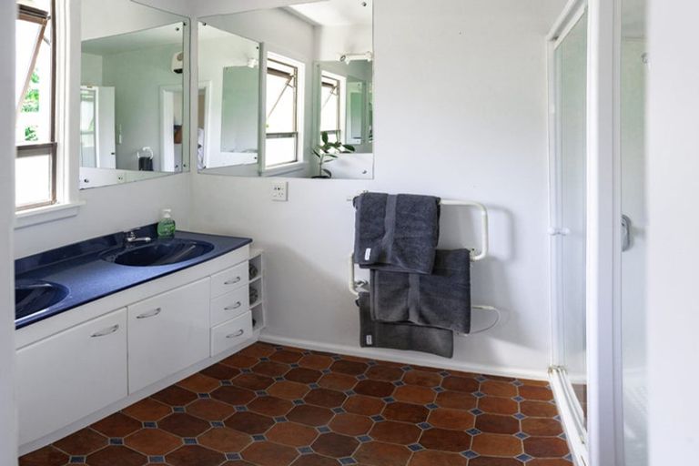 Photo of property in 1/290 Withells Road, Avonhead, Christchurch, 8042