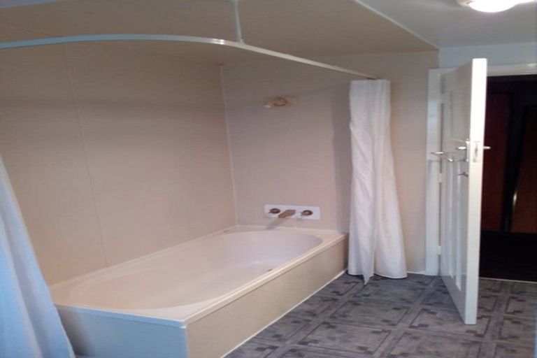 Photo of property in 7 Macaulay Street, Addington, Christchurch, 8024