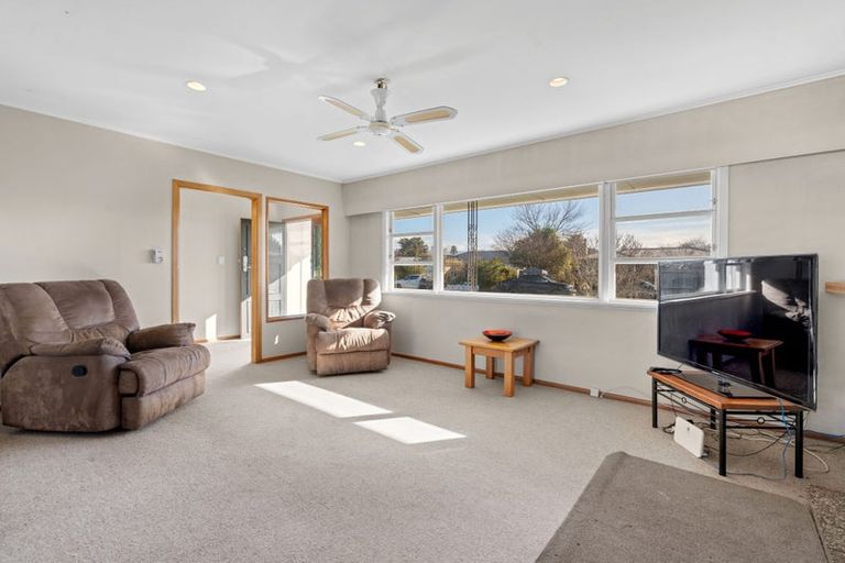 Photo of property in 6 Hobson Place, Solway, Masterton, 5810