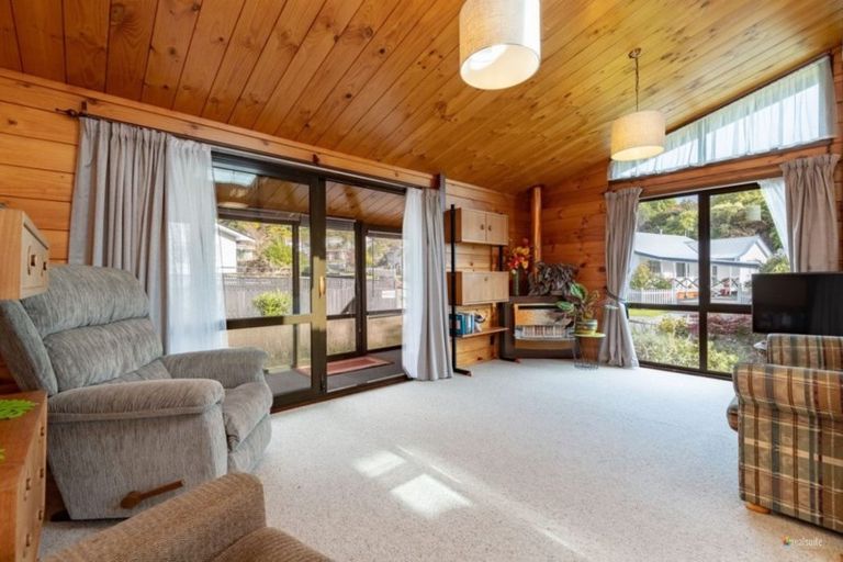 Photo of property in 81 Field Street, Silverstream, Upper Hutt, 5019