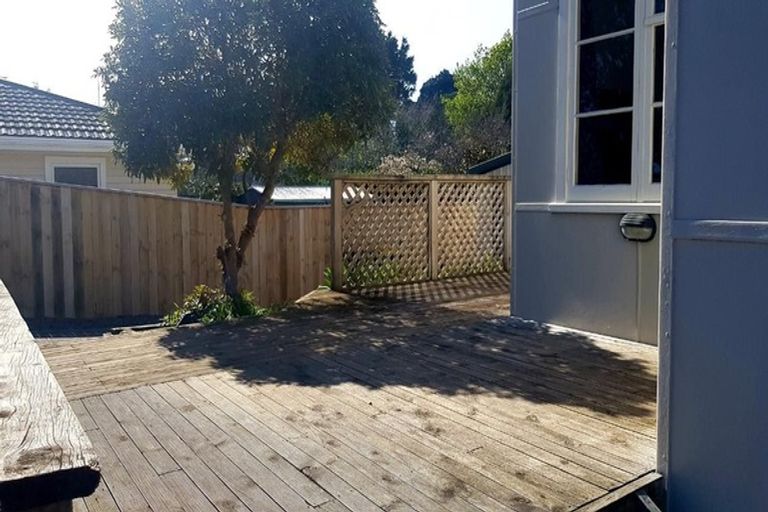 Photo of property in 43 Martin Road, Paraparaumu Beach, Paraparaumu, 5032