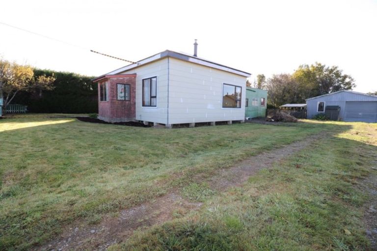 Photo of property in 29 Melvin Street, Edendale, 9825