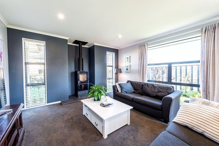 Photo of property in 11 O'rourke Place, Casebrook, Christchurch, 8051