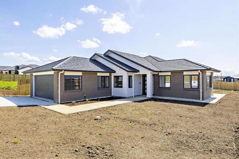 Photo of property in 7 Catherine Mclean Road, Pukekohe, 2120