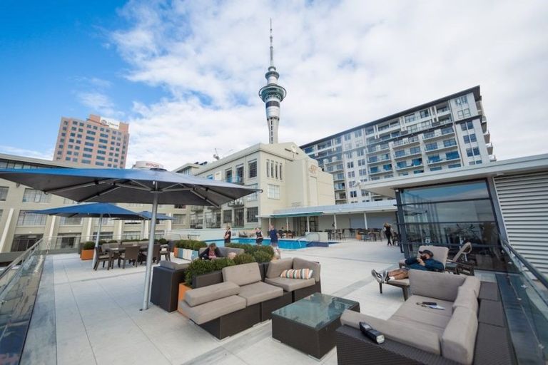 Photo of property in Heritage Tower Apartments, 517/22 Nelson Street, Auckland Central, Auckland, 1010