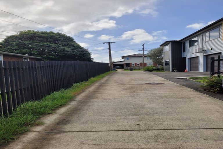 Photo of property in 10d Kelkirk Street, Kelston, Auckland, 0602