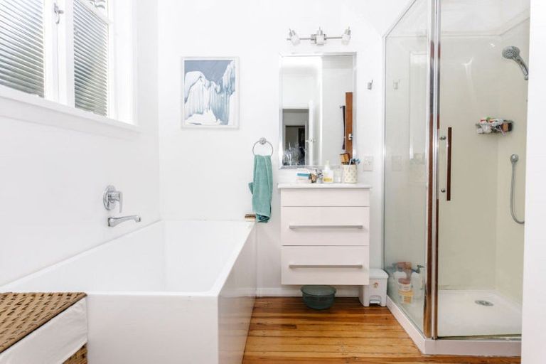 Photo of property in 3 King Street, Dannevirke, 4930