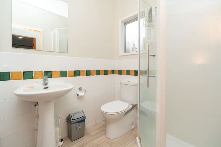 Photo of property in 5 Mccracken Avenue, Hillcrest, Hamilton, 3216