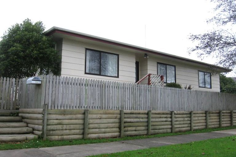 Photo of property in 93 Kaimanawa Street, Kelvin Grove, Palmerston North, 4414
