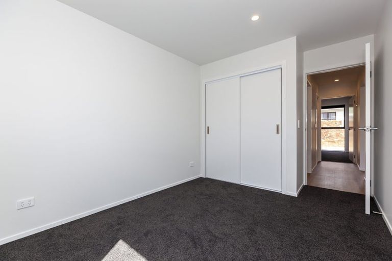 Photo of property in 28c Sussex Street, Levin, 5510